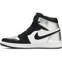  Air Jordan 1 Retro High OG 'Silver Toe'