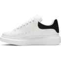 Alexander McQueen Oversized Sneaker 'White Black' 2019 Alexander McQueen Oversized Sneaker 'White Black' 2019