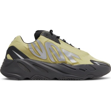 Yeezy Boost 700 MNVN 'Resin' Yeezy Boost 700 MNVN 'Resin'